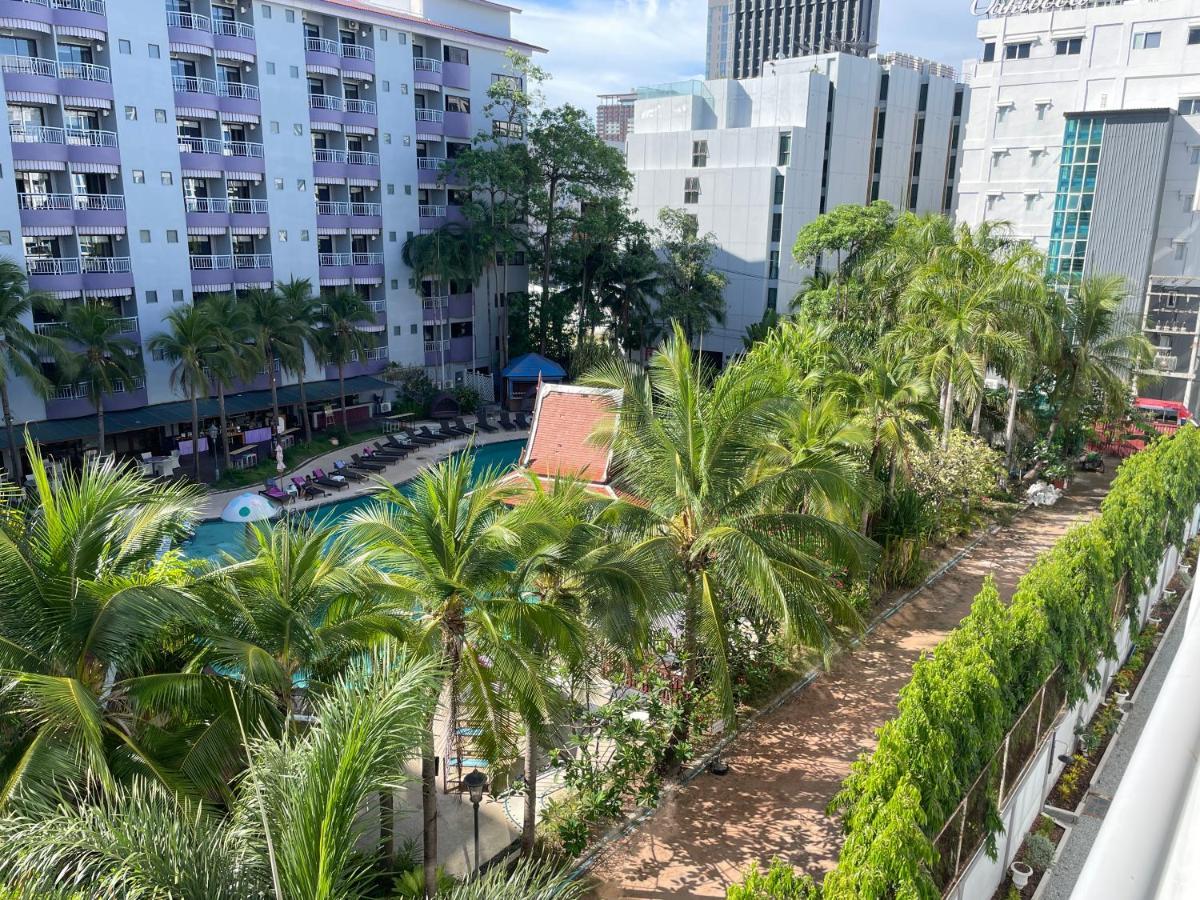 森林大道grand Avenue Condo Pattaya Exterior photo